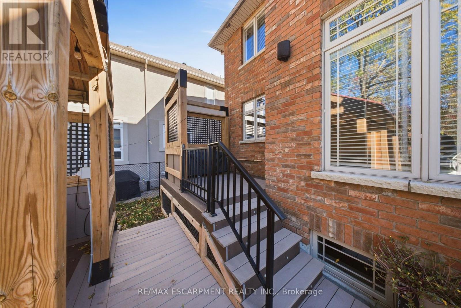 95 Tollgate Drive, Hamilton, ON photo 43