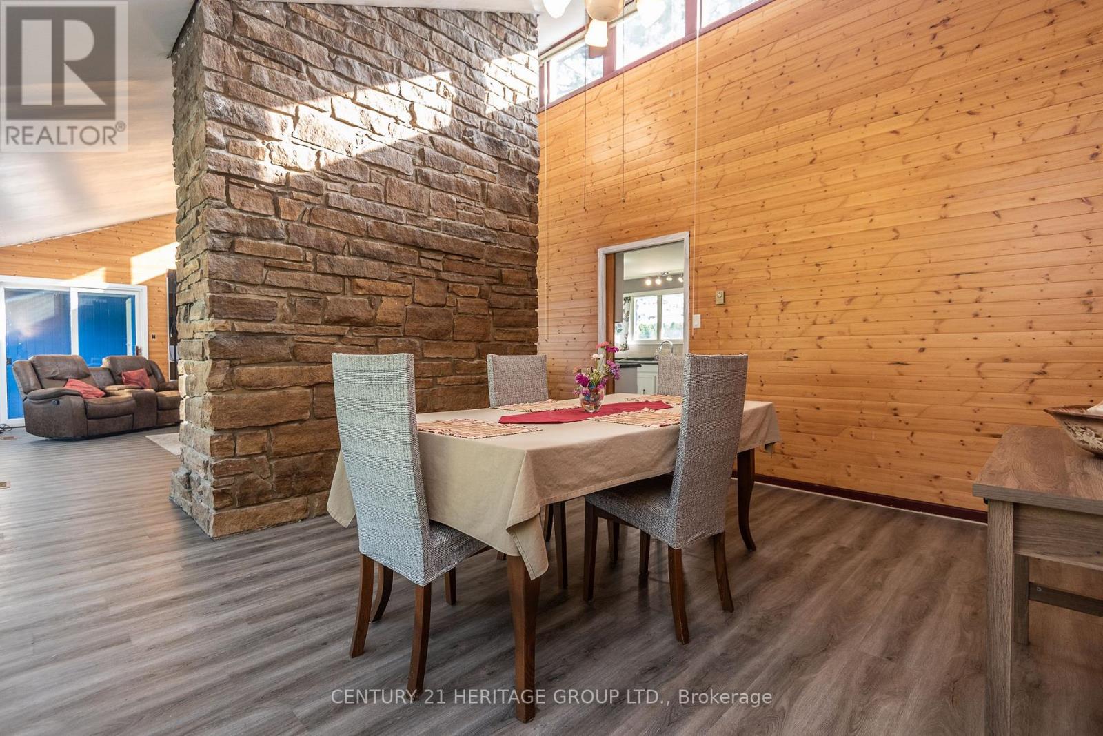 33712 HIGHWAY 17 W - 27