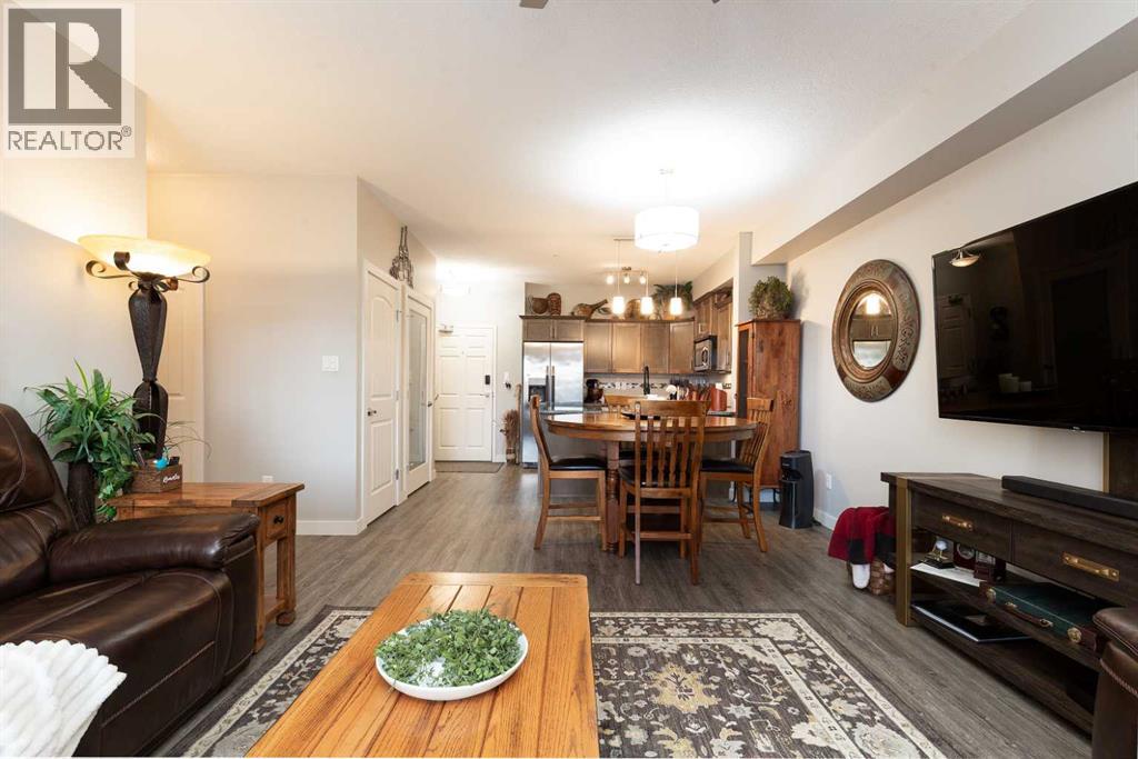 204, 173 Fairmont Boulevard S, photo 10 of 26