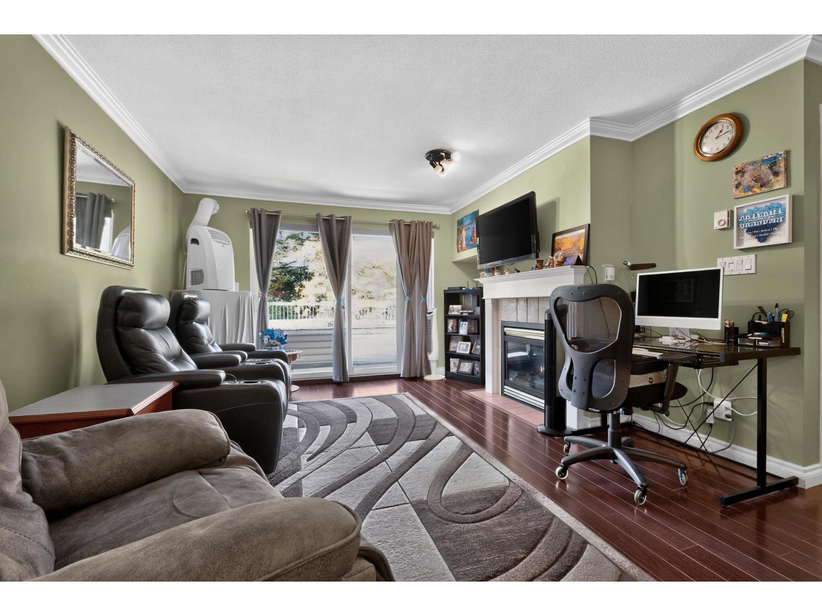 Photo of 202 10130 139 STREET 14