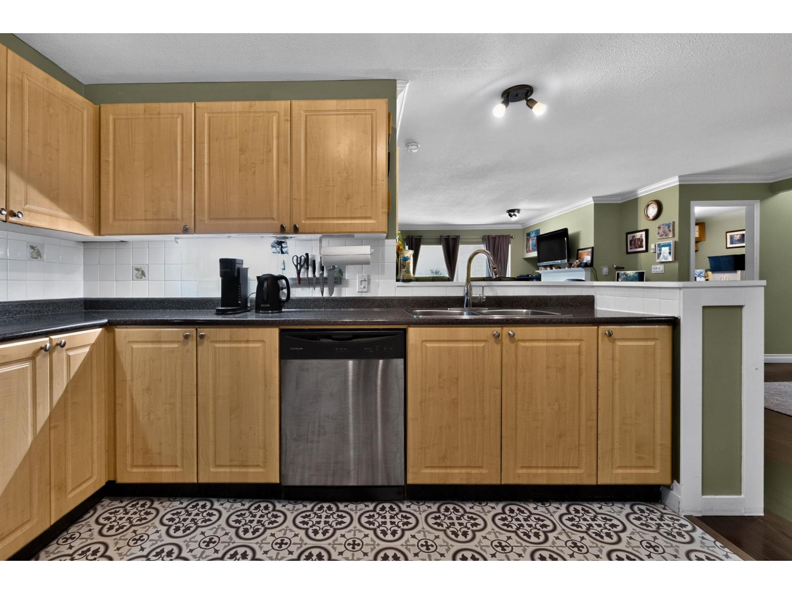 Photo of 202 10130 139 STREET 8