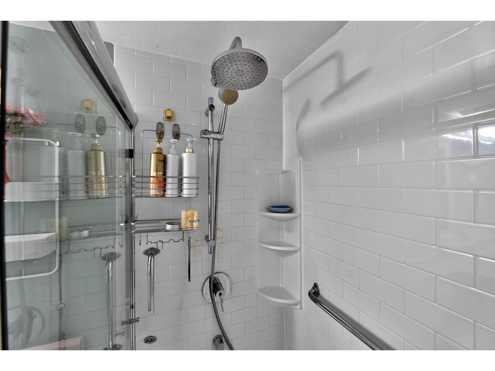 Photo of 202 10130 139 STREET 29