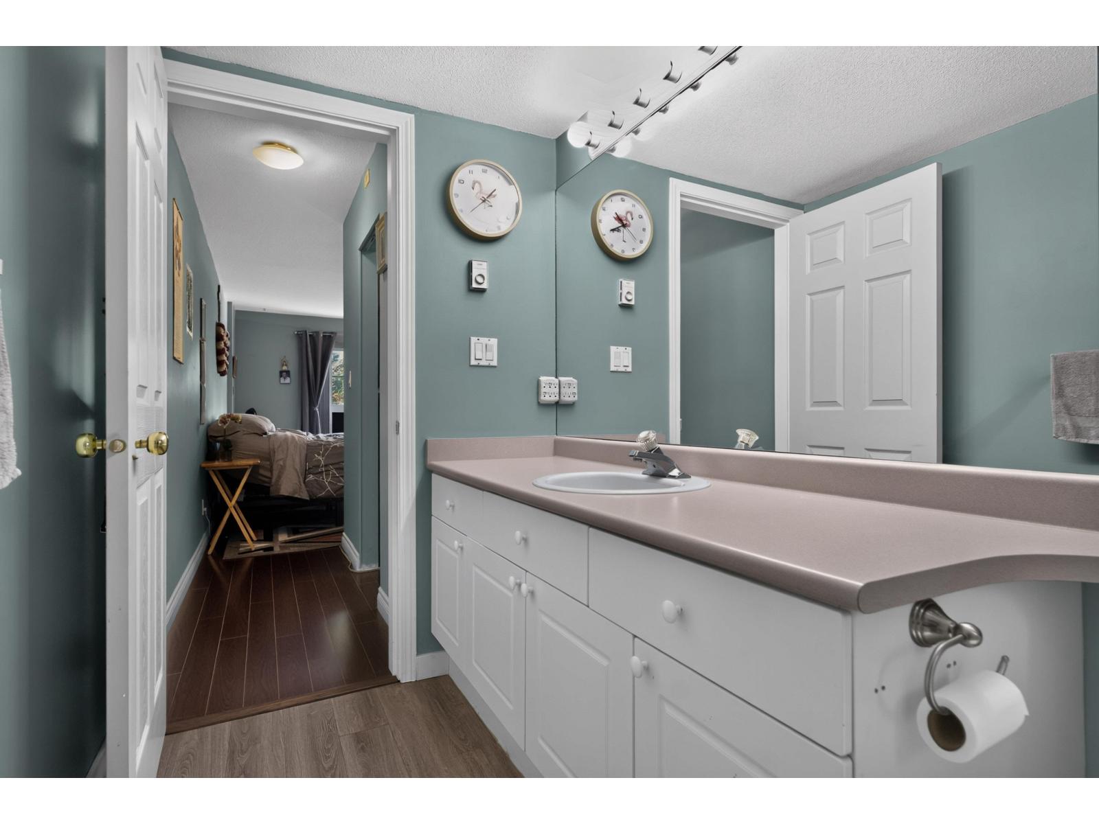 Photo of 202 10130 139 STREET 30