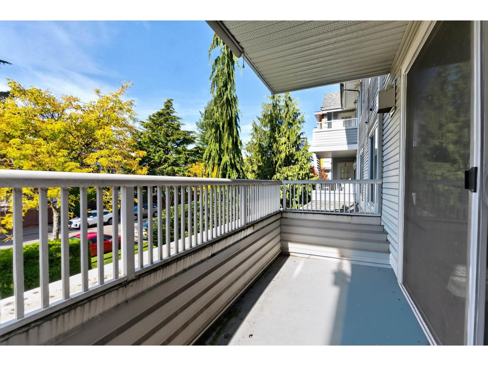 Photo of 202 10130 139 STREET 19