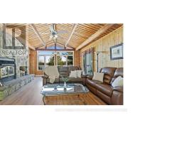 Sunroom - 1260 Winders Bay Road, Lake Of Bays, ON P0B1A0 Photo 7