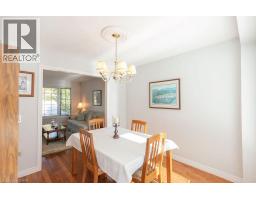 Living room - 7 Falconridge Drive, Hamilton, ON L9B2P2 Photo 7