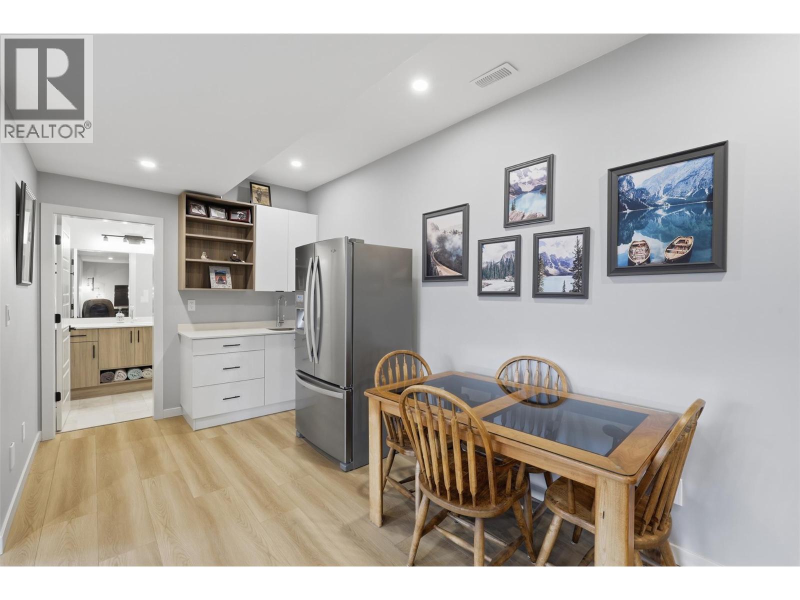 #19 260 Rue Cheval Noir - 52