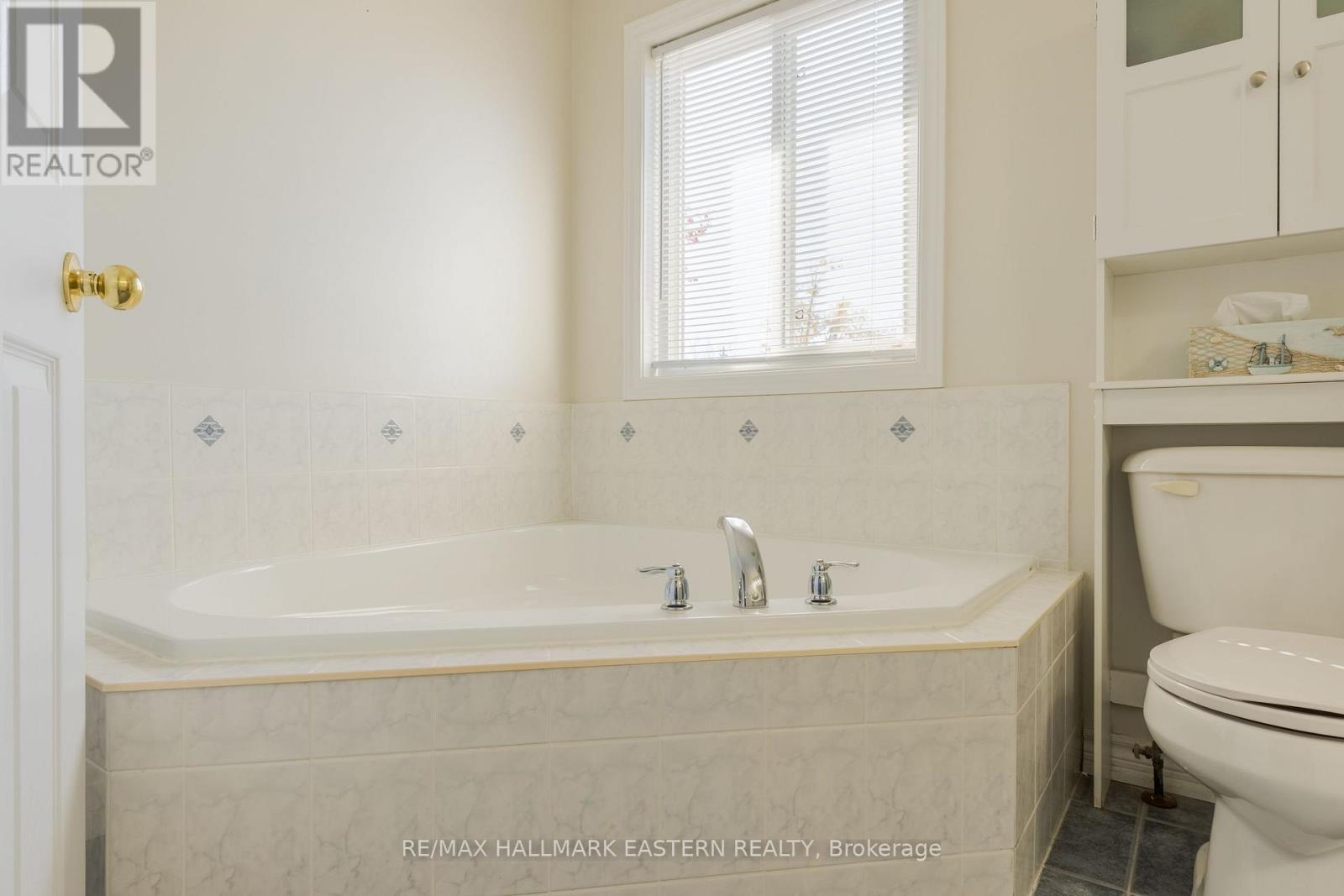 10 Springbank Road, Kawartha Lakes, ON photo 20