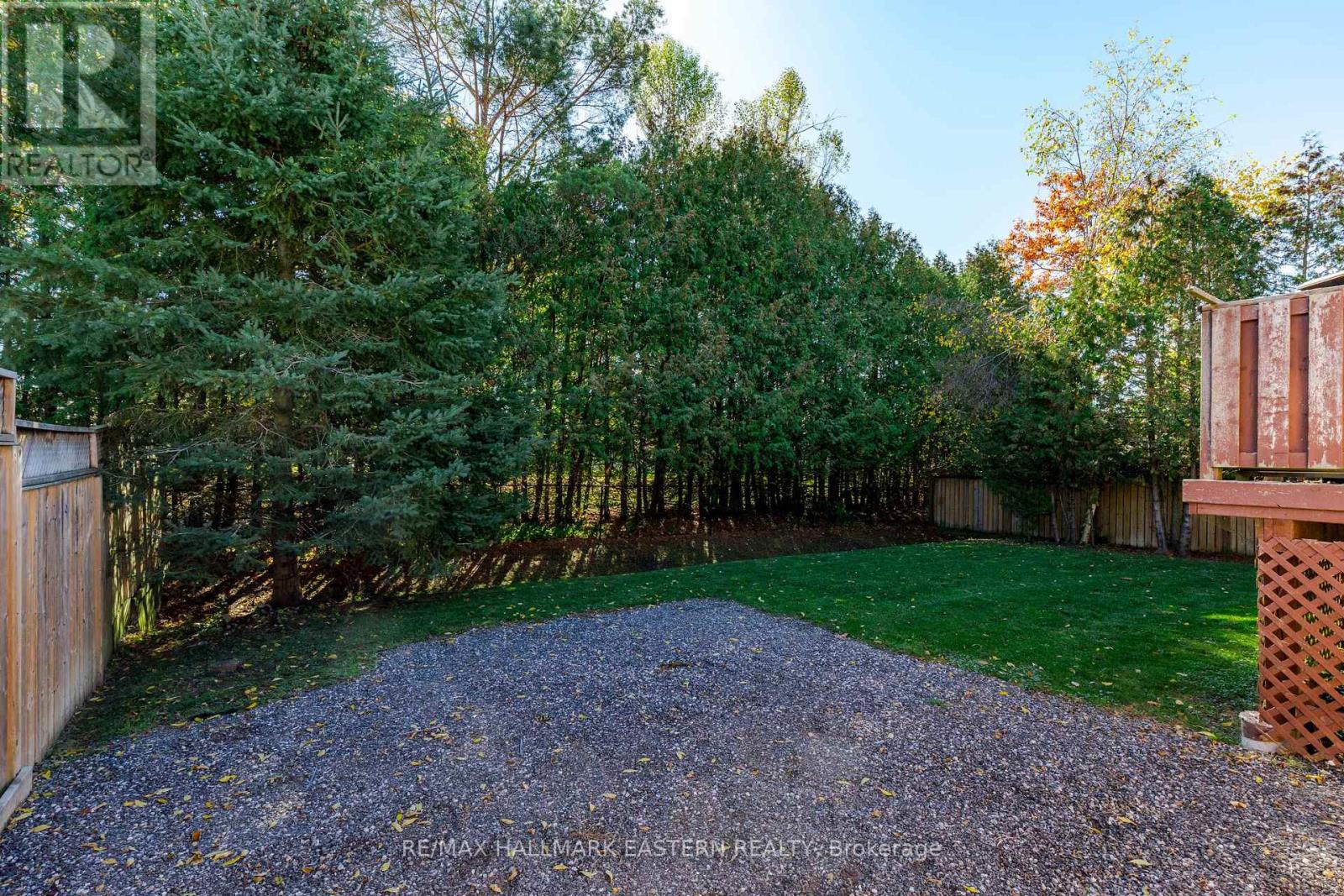 10 Springbank Road, Kawartha Lakes, ON photo 36