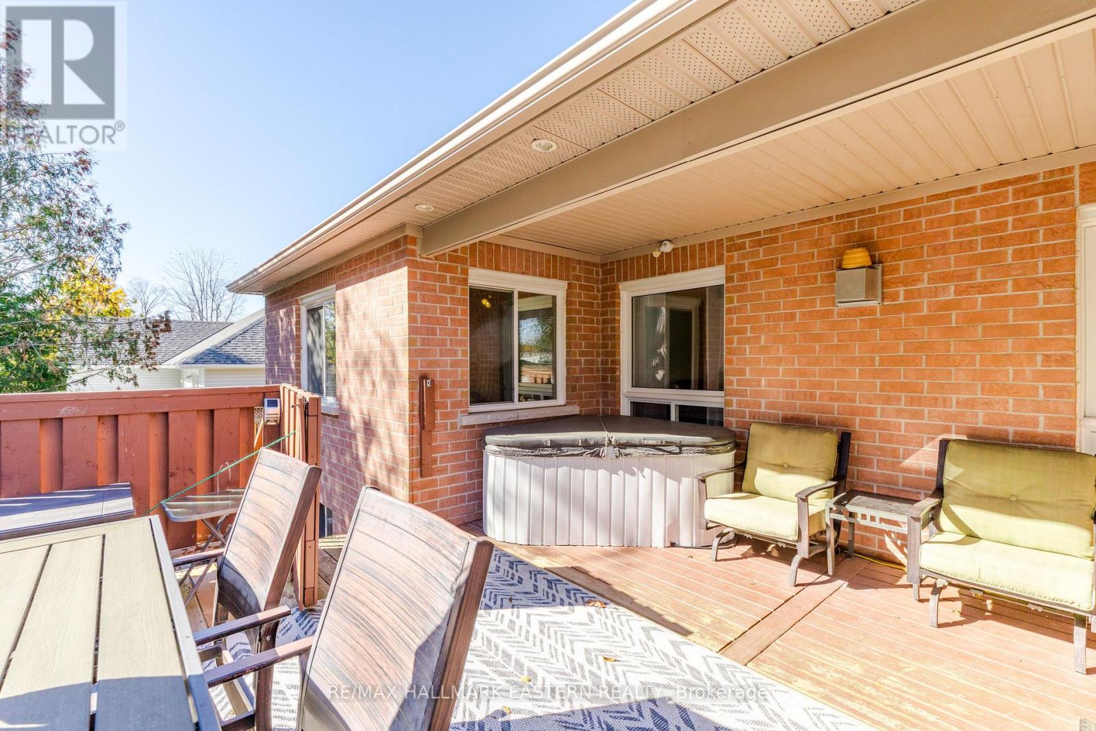 10 Springbank Road, Kawartha Lakes, ON photo 41