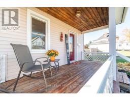 594 Hamilton Street W, Laurentian Valley, ON K8A6P1 Photo 19