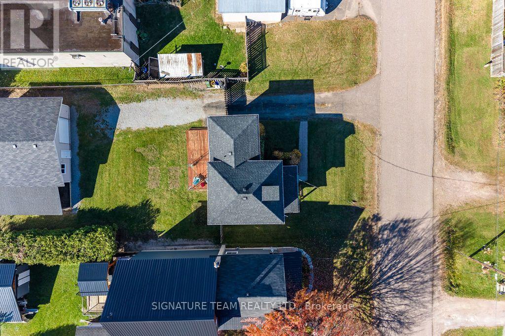 594 HAMILTON STREET W - 15