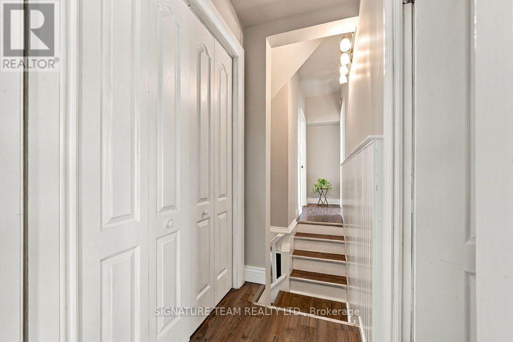 594 HAMILTON STREET W - 38