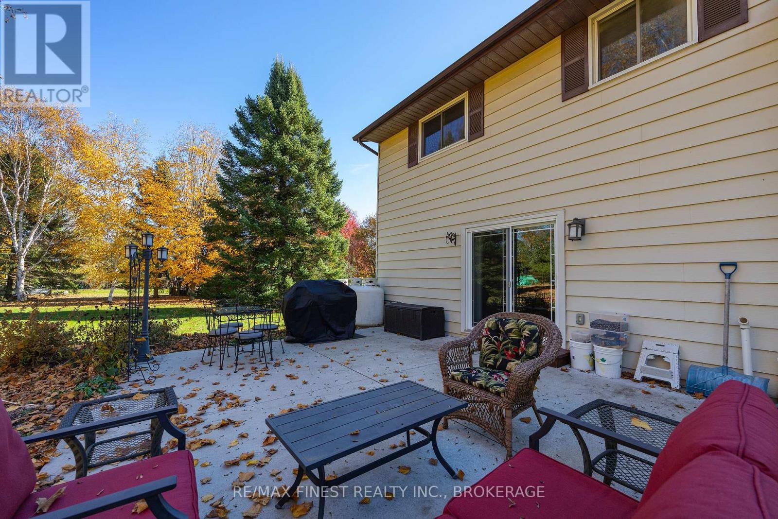 3790 COPPER KETTLE DRIVE - 35