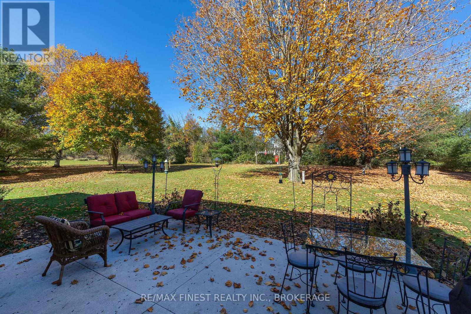 3790 COPPER KETTLE DRIVE - 36