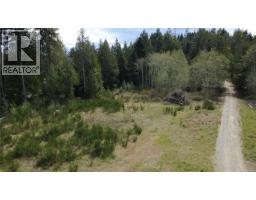 Lot B 6050 Island Hwy, Qualicum Beach, BC V9K2E1 Photo 17