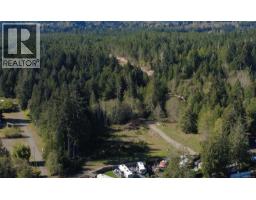 Lot B 6050 Island Hwy, Qualicum Beach, BC V9K2E1 Photo 11