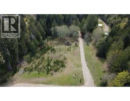 Lot B 6050 Island Hwy, Qualicum Beach, BC V9K2E1 Photo 16