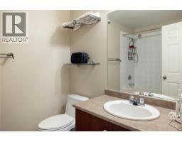1873 Country Club Drive Unit# 2406, Kelowna, BC V1V2W6 Photo 14
