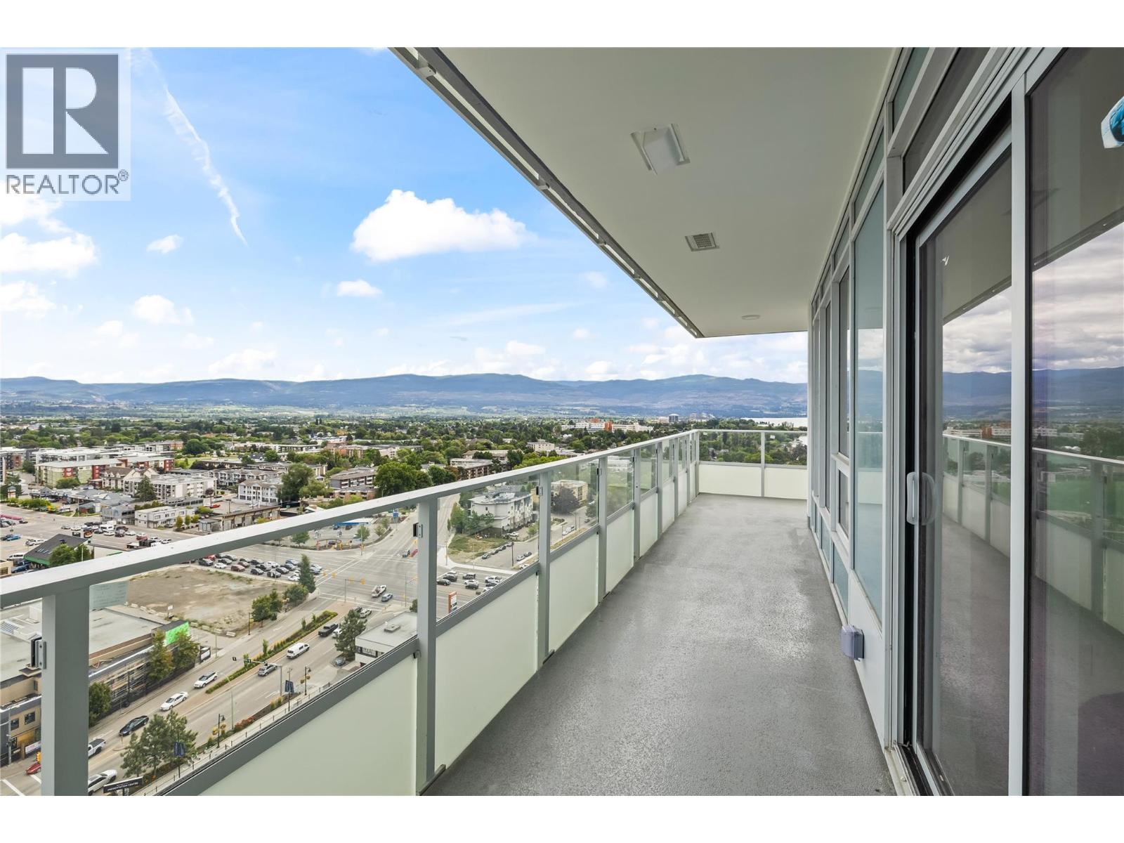 238 Leon Avenue Unit# 1704, Kelowna - Image 1