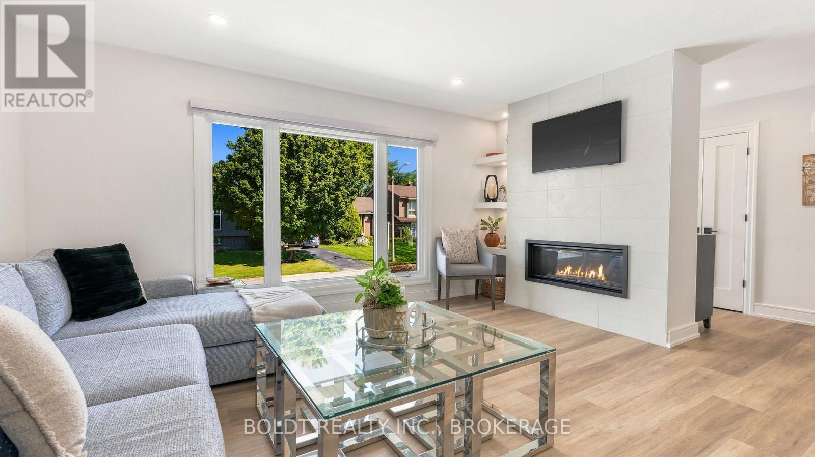 15 THE CEDARS STREET, St. Catharines (Vine/Linwell) — photo 8