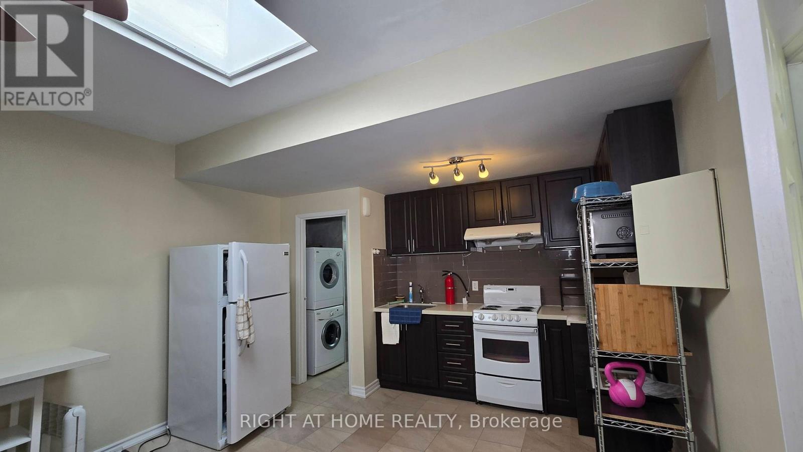 2150 YONGE STREET, Toronto (Yonge-Eglinton) — photo 7