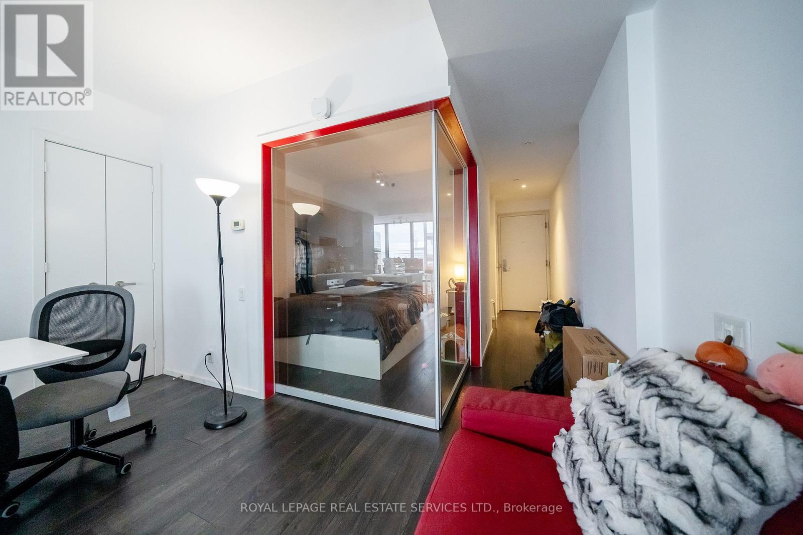 3704- 5 St. Joseph Street, Toronto, ON photo 18