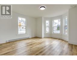 B 130 Gray Street, Windsor, NS B0N2T0 Photo 9