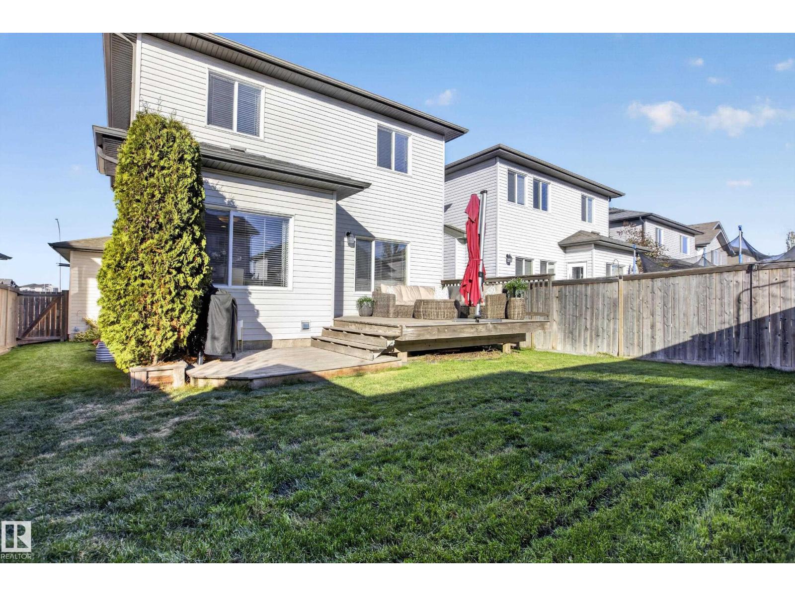 9609 83 Avenue, photo 41