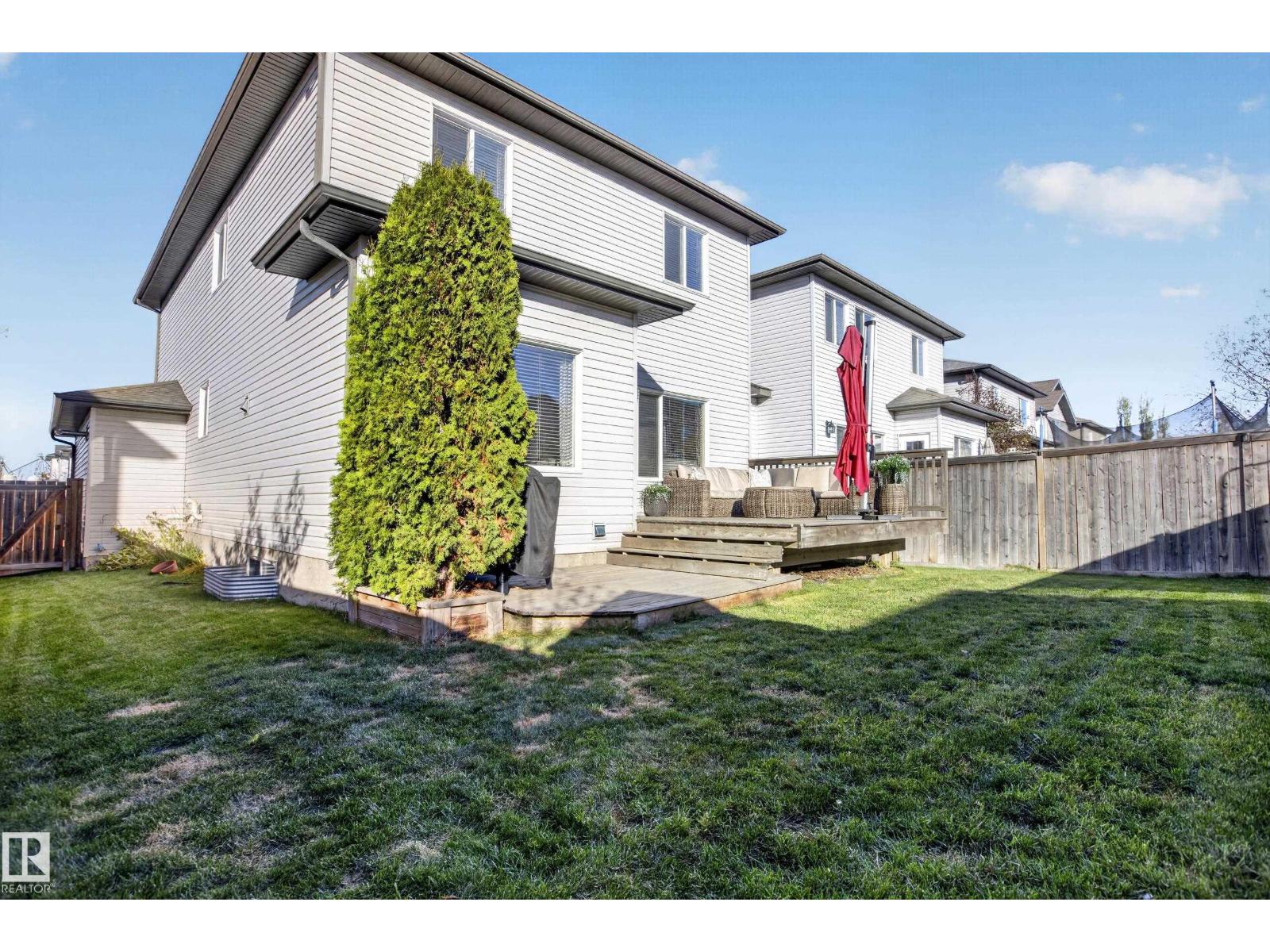 9609 83 Avenue, photo 42