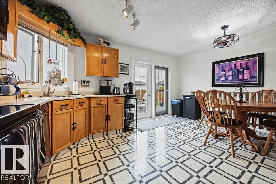 15239 63 Street NW, photo 13