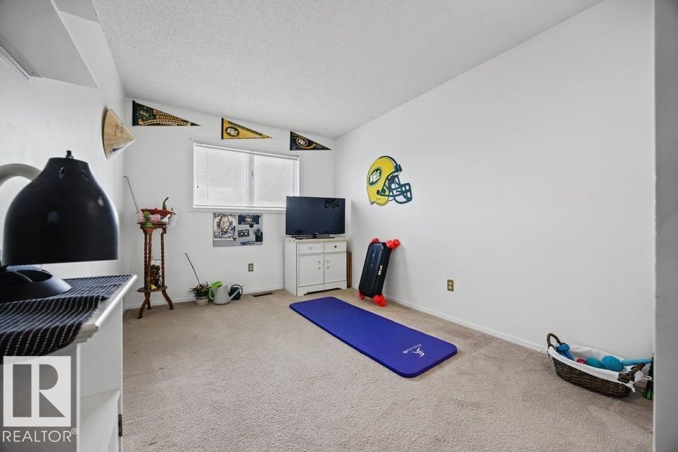 15239 63 Street NW, photo 23