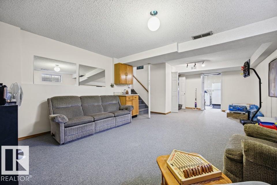 15239 63 Street NW, photo 33