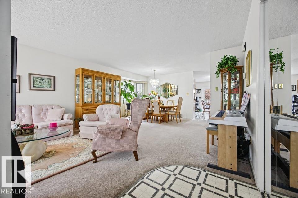 15239 63 Street NW, photo 4