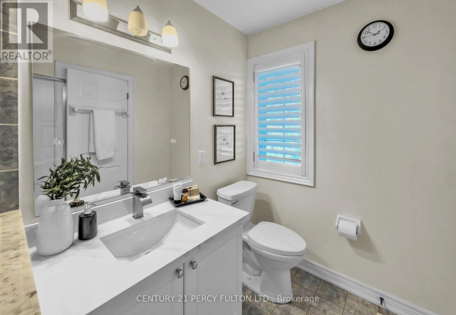 1811 Badgley Court, Oshawa, ON photo 36