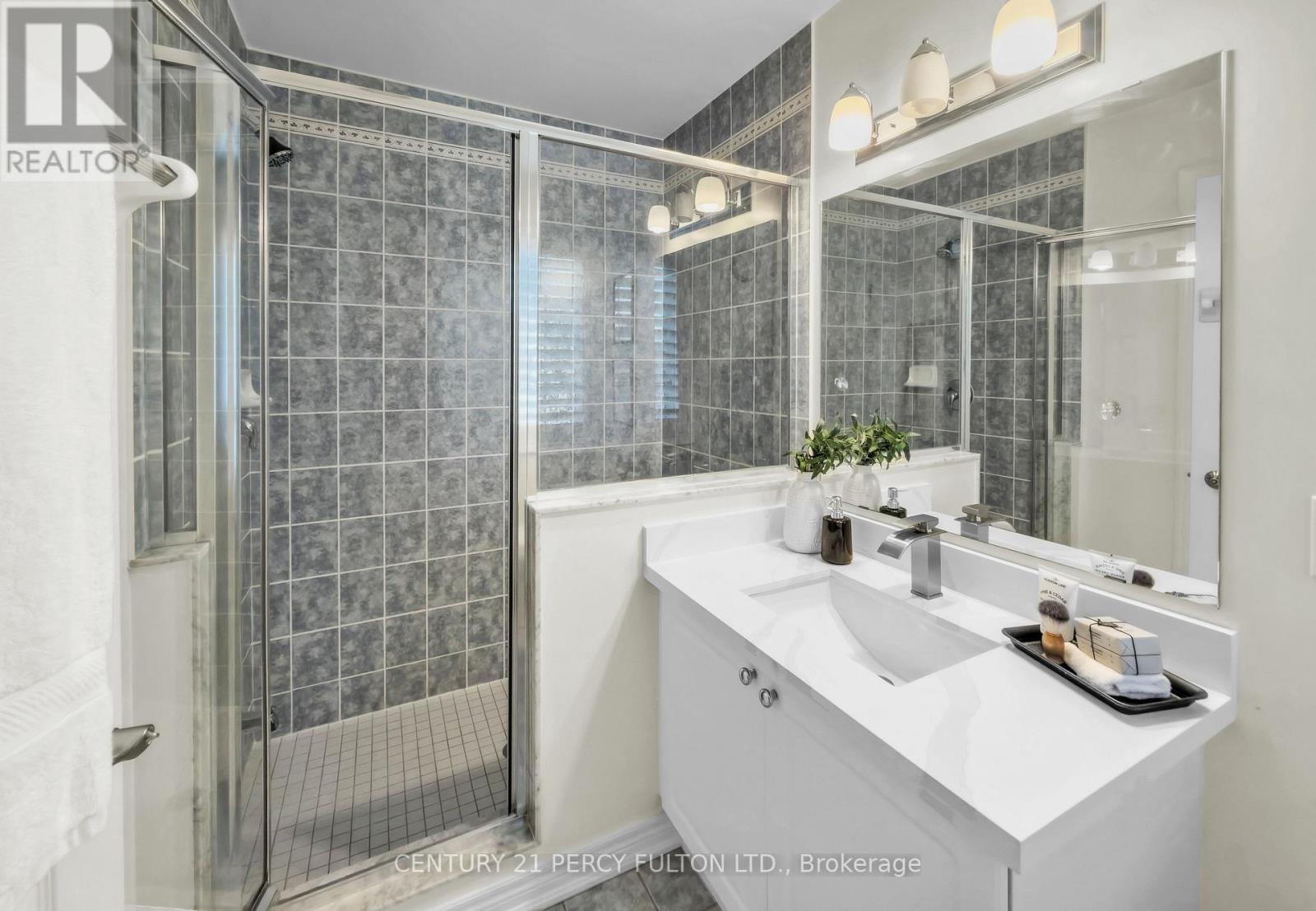 1811 Badgley Court, Oshawa, ON photo 37