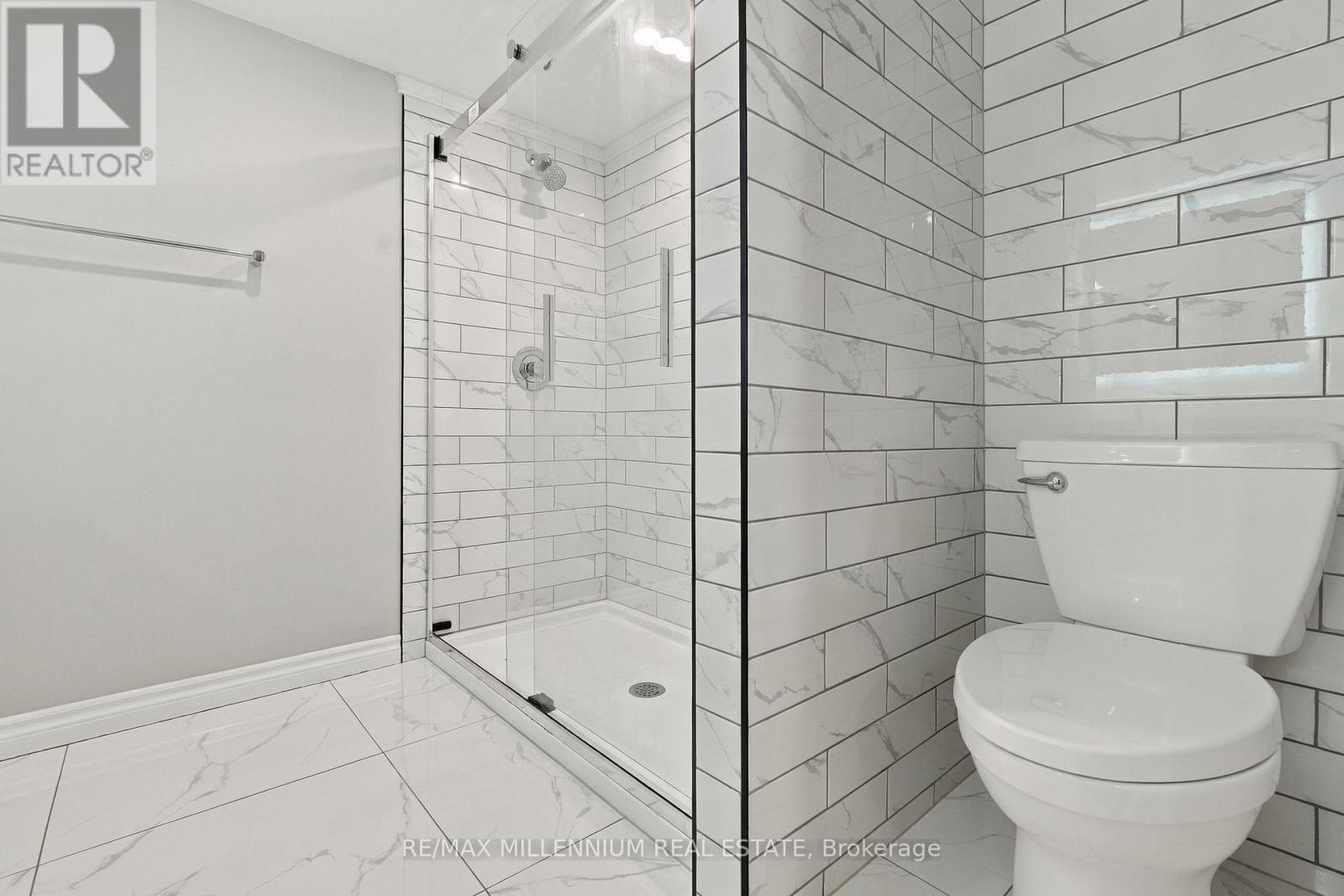 2557 Canadian Street, Pickering, ON photo 35