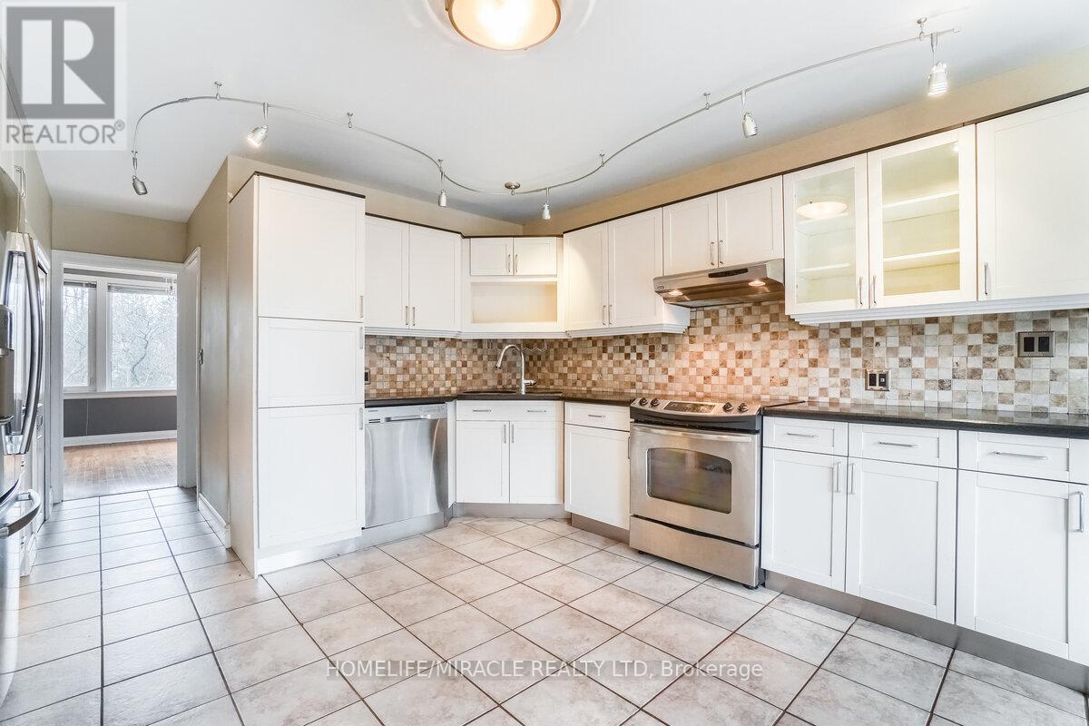520 Gillmoss Road, Pickering, ON photo 14