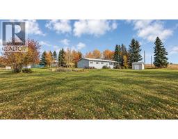 4pc Bathroom - 122 Withrow Road, Withrow, AB T0M0X0 Photo 7