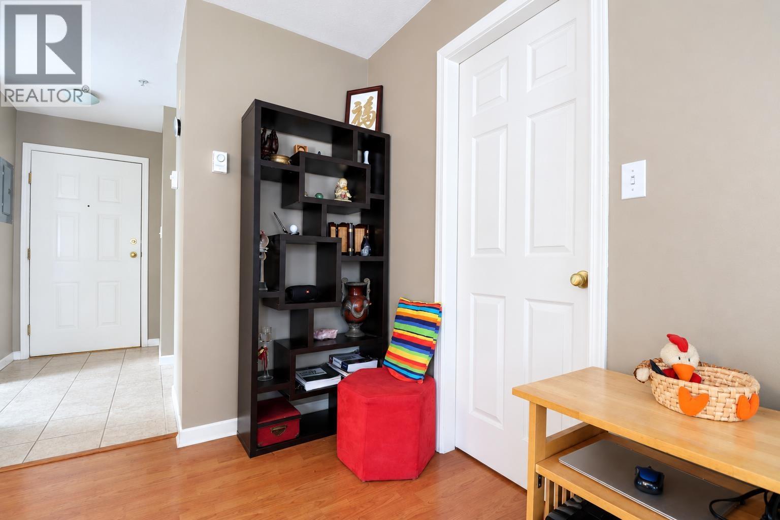 206 1199 WESTWOOD STREET, Coquitlam - Image 1
