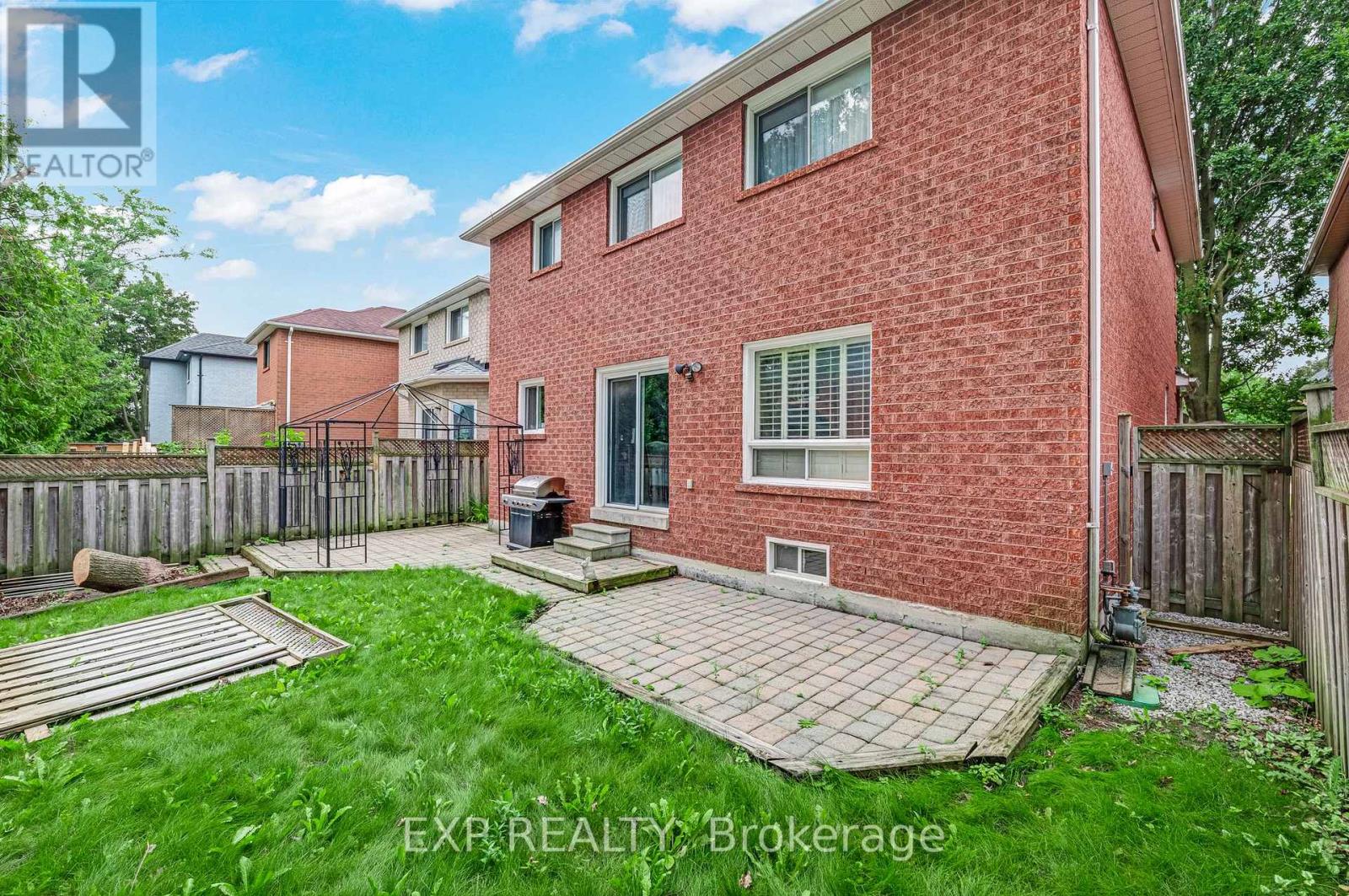 591 Plantation Gate, Newmarket, ON photo 44