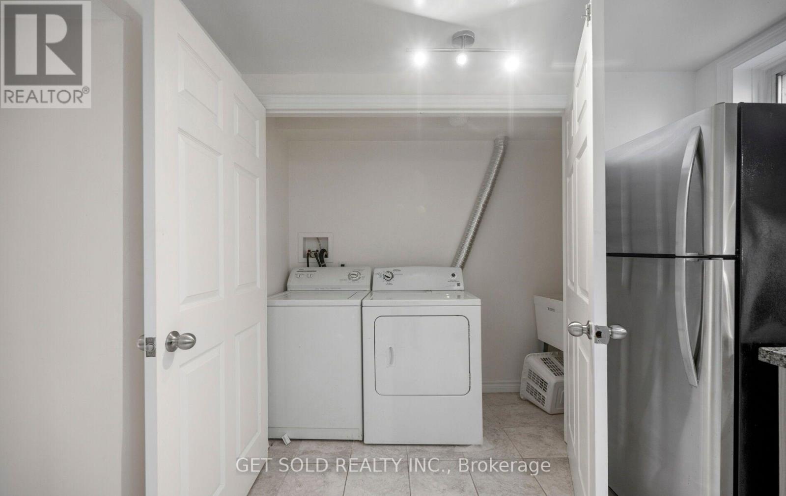 6 Marcel Road, Toronto, ON photo 41