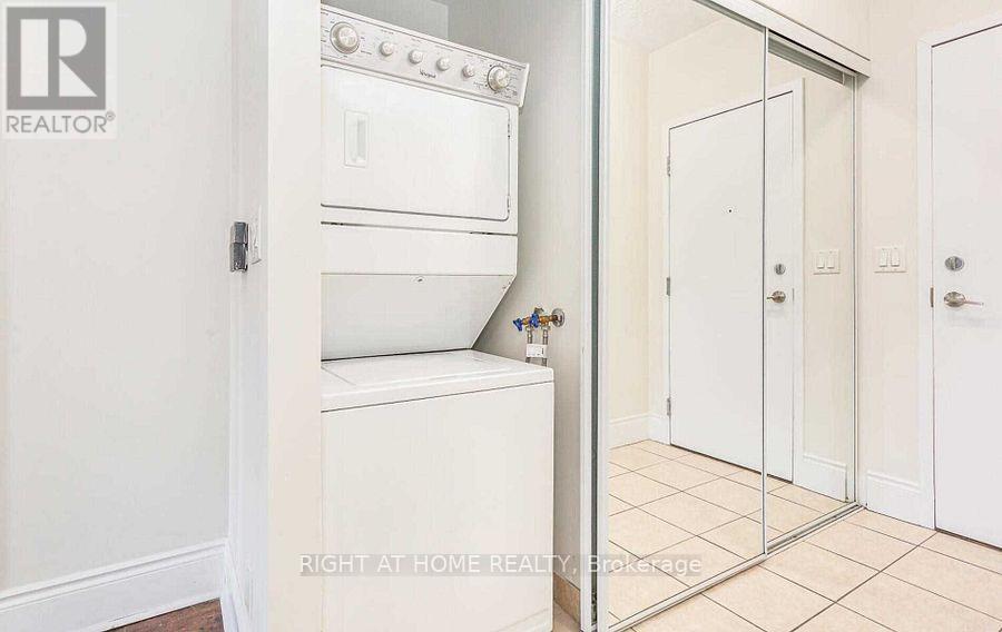 235- 3888 Duke Of York Boulevard, Mississauga, ON photo 23