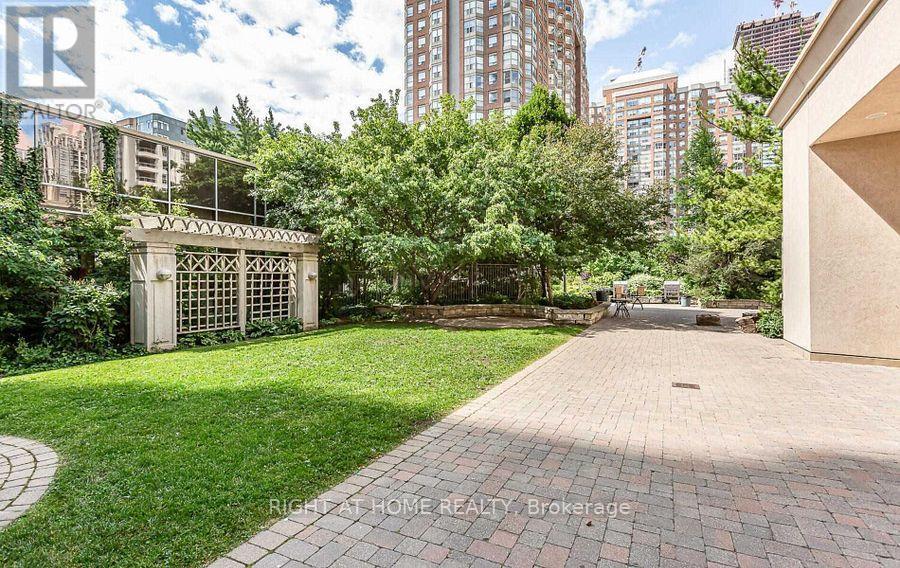235- 3888 Duke Of York Boulevard, Mississauga, ON photo 27