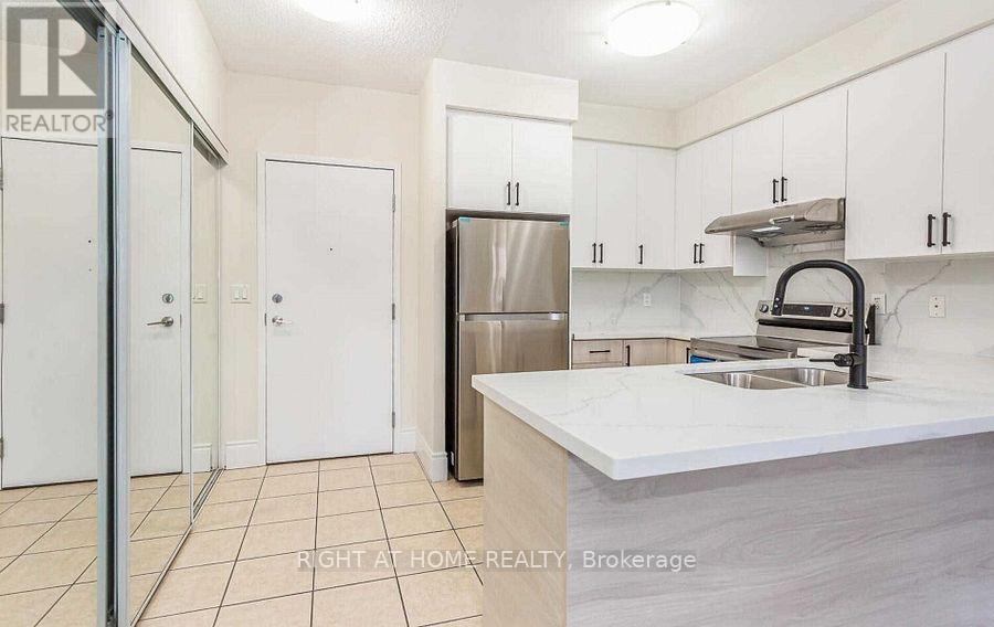235 - 3888 DUKE OF YORK BOULEVARD, Mississauga (City Centre) — photo 7