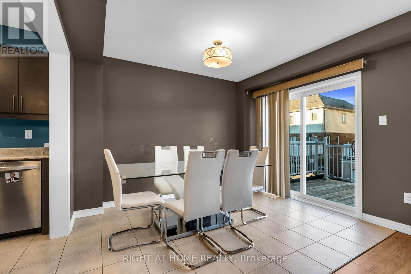 1626 Leblanc Court, Milton, ON photo 17