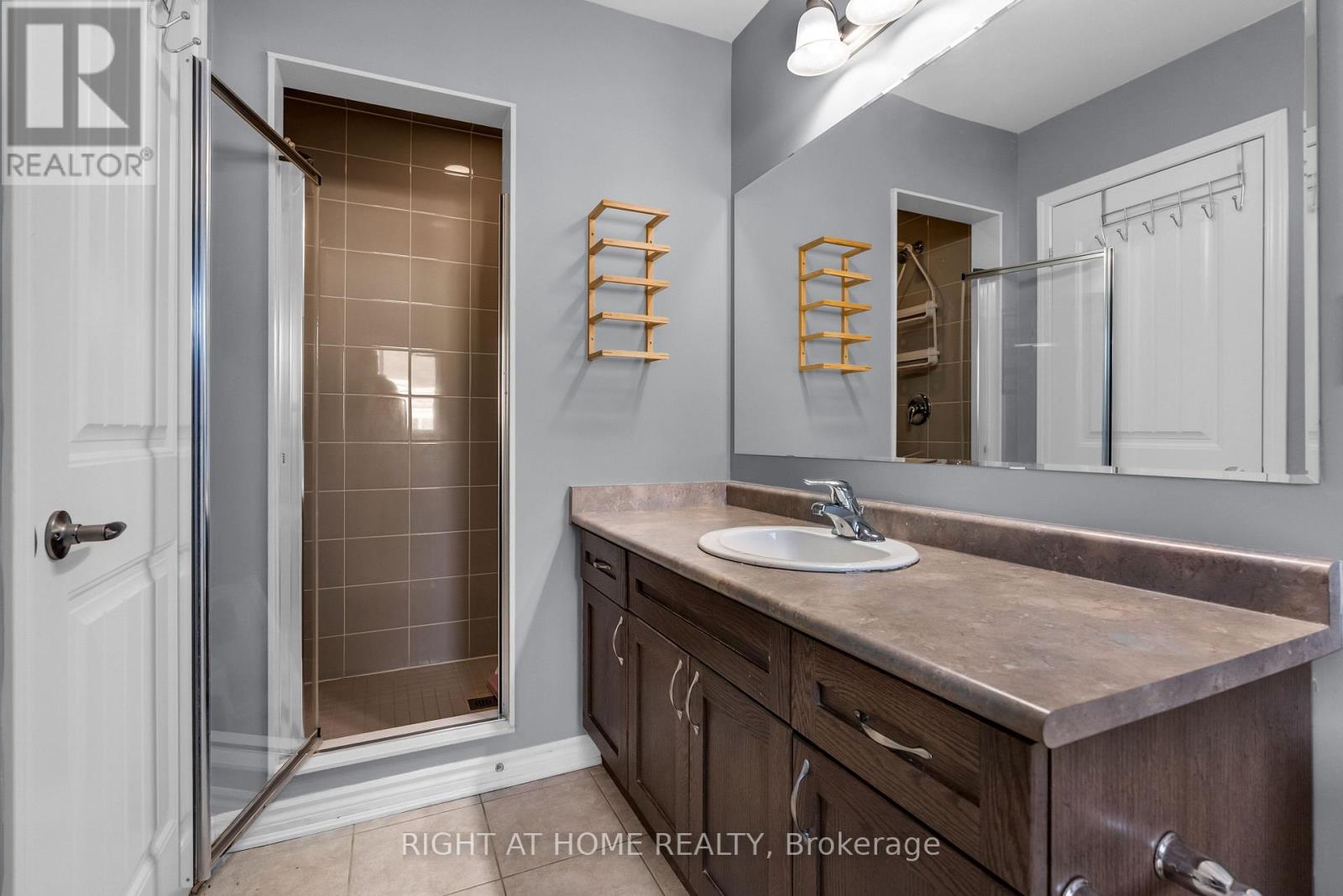 1626 Leblanc Court, Milton, ON photo 31
