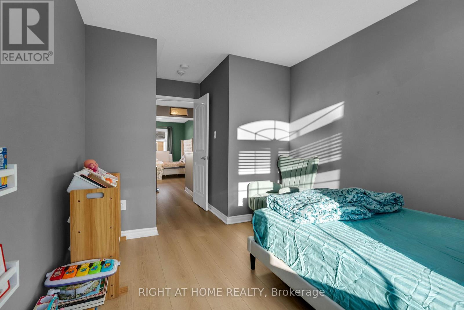 1626 Leblanc Court, Milton, ON photo 33