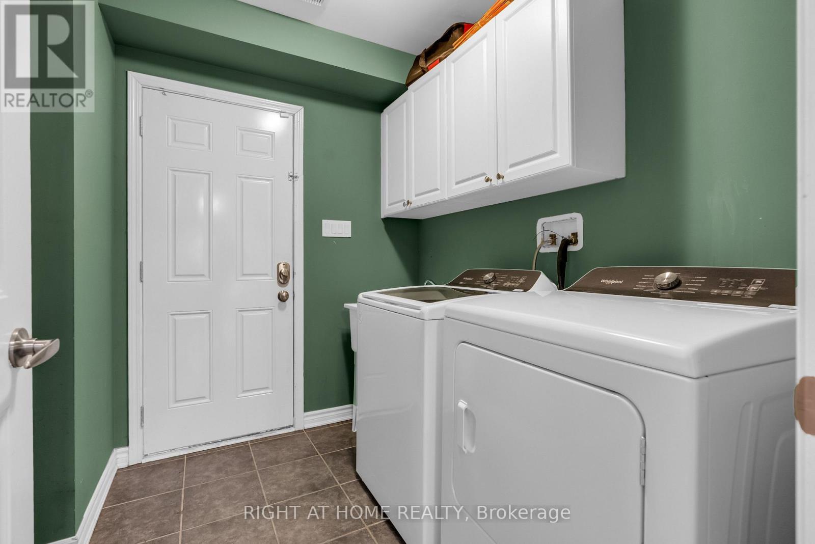 1626 LEBLANC COURT, Milton (FO Ford) — photo 9