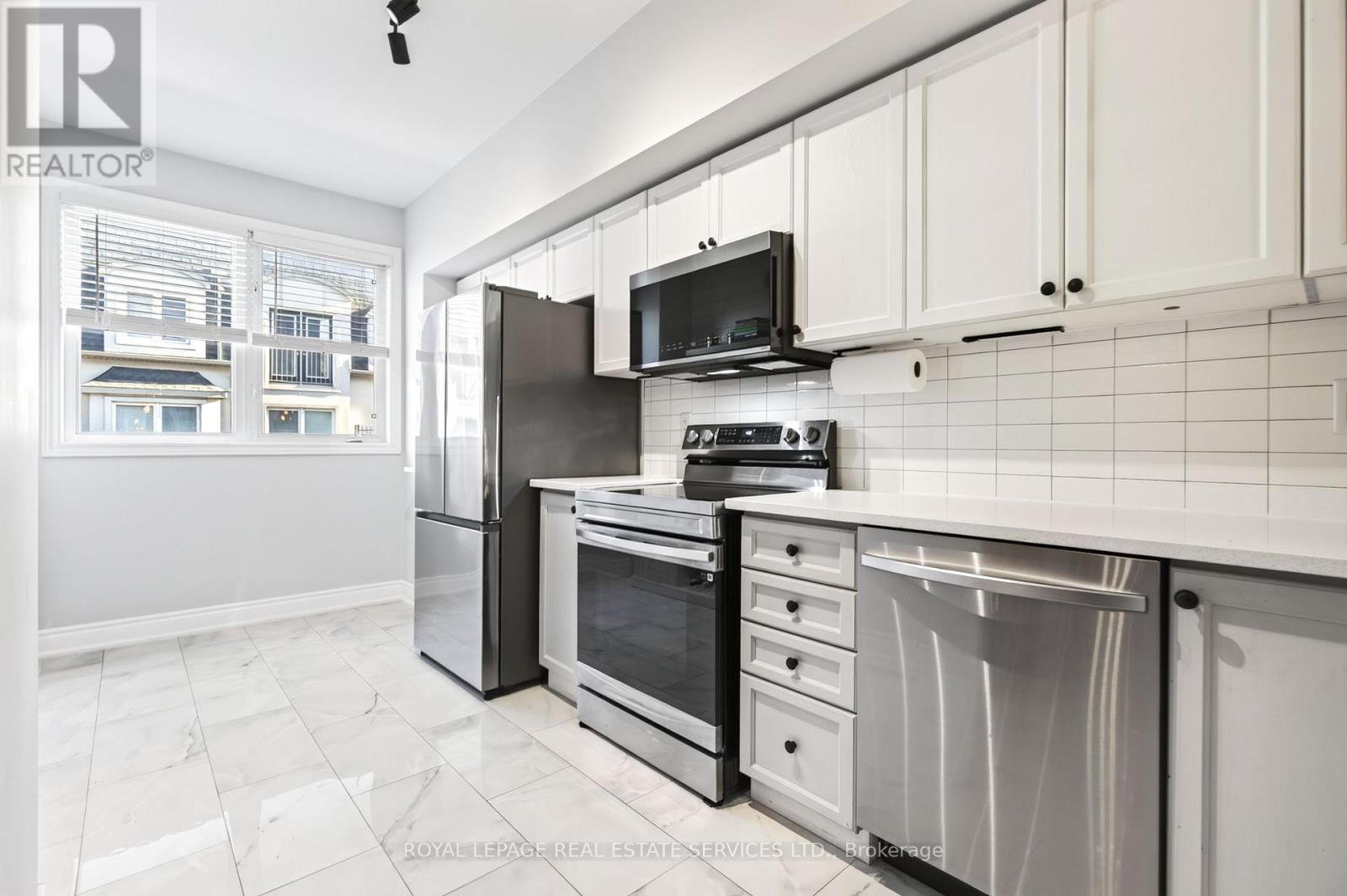 2453 SCHOLARS COMMON, Burlington (Mountainside) — photo 6
